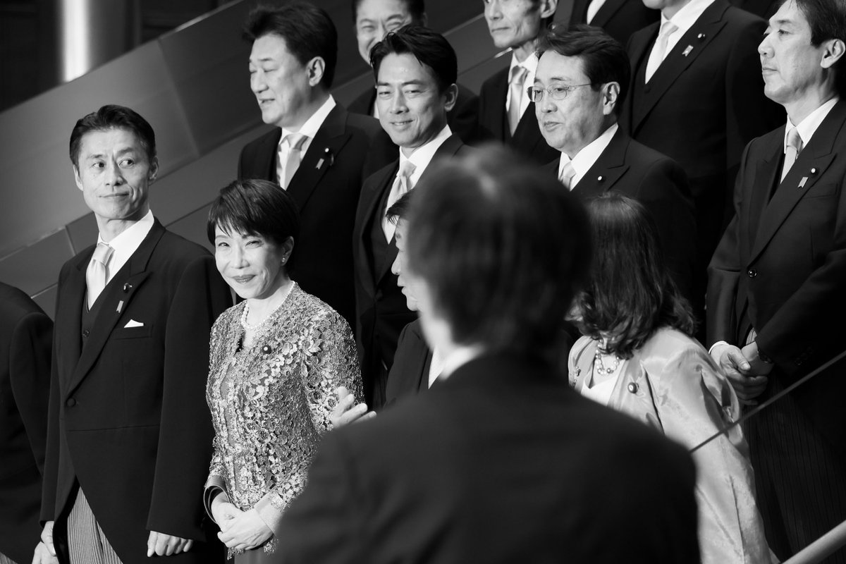 PressSec_JP's tweet photo. 再び、先日の内閣改造の際の写真です https://t.co/Zm7Qds30Bl