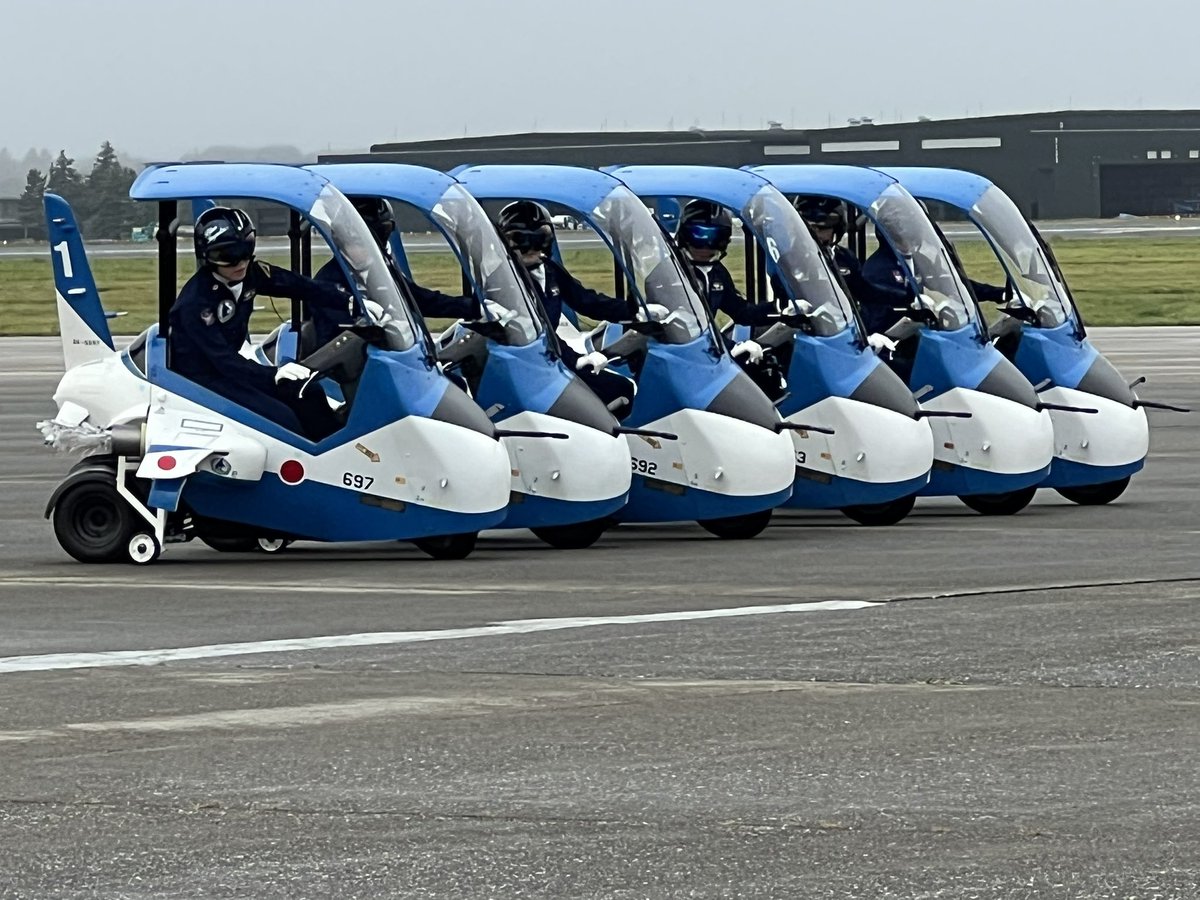 ghmd_18's tweet photo. 雨で全然飛ばなくてちょっとがっかりしてたけど、F35B見れてよかった〜
爆音が心地よいんだよなあ〜🤤
チヌークちゃんがお皿の上に乗っているように見えて可愛かった💘
そしてこのタコスが美味しかった！
終わる頃に晴れるというよくある現象だったけど今年も楽しかった〜
#三沢基地
#三沢基地航空祭 https://t.co/U39ytHY2VG