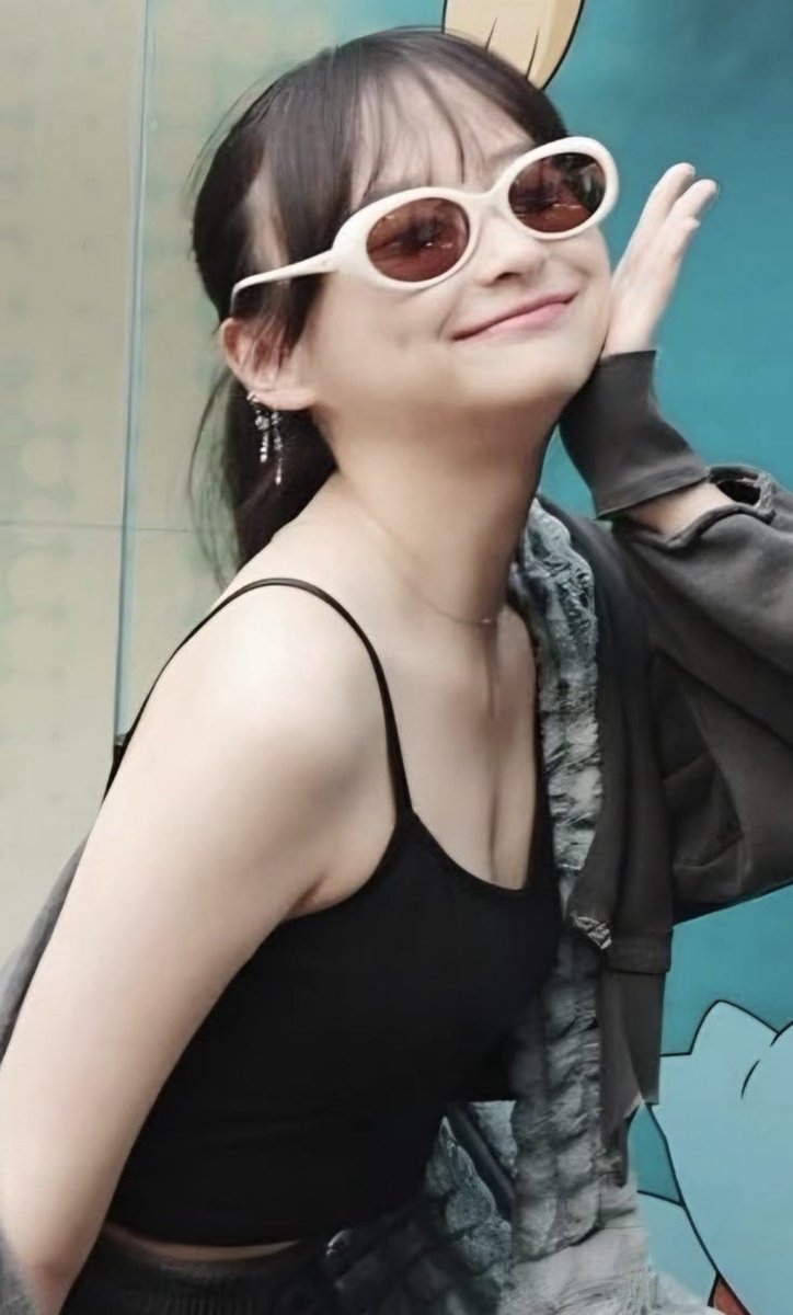 kawaii_info_'s tweet photo. インテリ陽キャセクシーネキの影山優佳さん https://t.co/cIcyqDeBzP