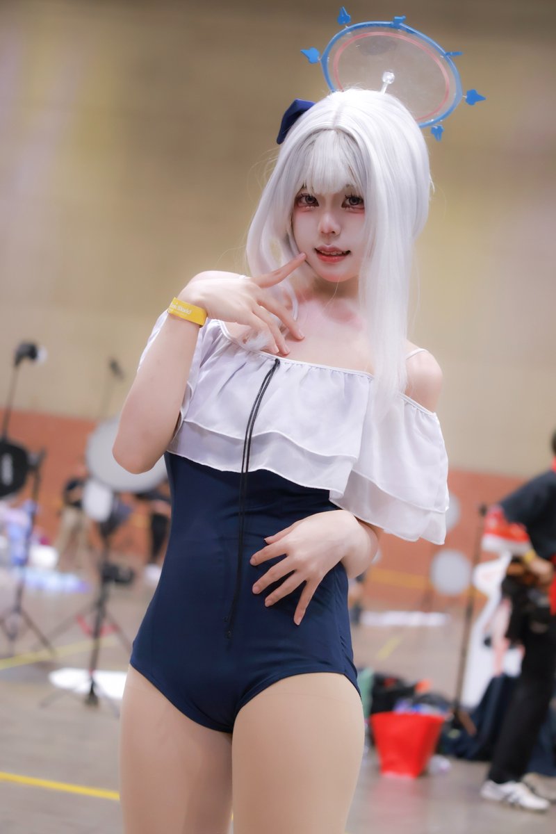 R10Park's tweet photo. #9서코 #블루아카이브 #수야코 #ブルーアーカイブ #つきゆきミヤコ #cosplay 

C- 수영복 츠키유키 미야코(블루아카이브)
M- 메뭄(@cos_memumm14) https://t.co/cFBzL6TCvj