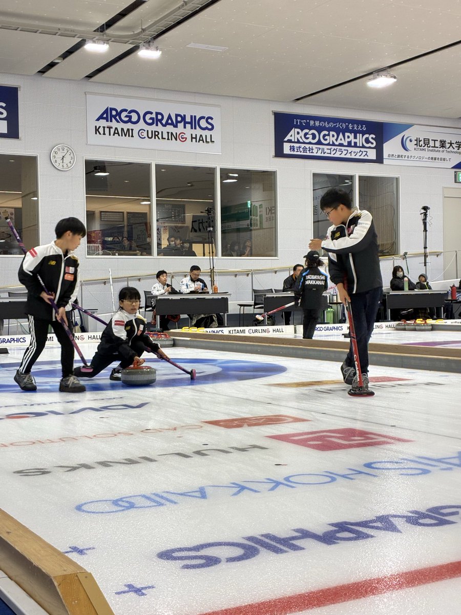 kitamiJrcurling's tweet photo. 北ガスグループオホーツクジュニアカップ2026
競技11
小学生の部
順位決定リーグ（5位以下）
きたみJrカーリングくらぶU11  VS  きたみJrカーリングくらぶU-12
0-4でU-12が勝ちました。 https://t.co/zAcFNbc9Qs