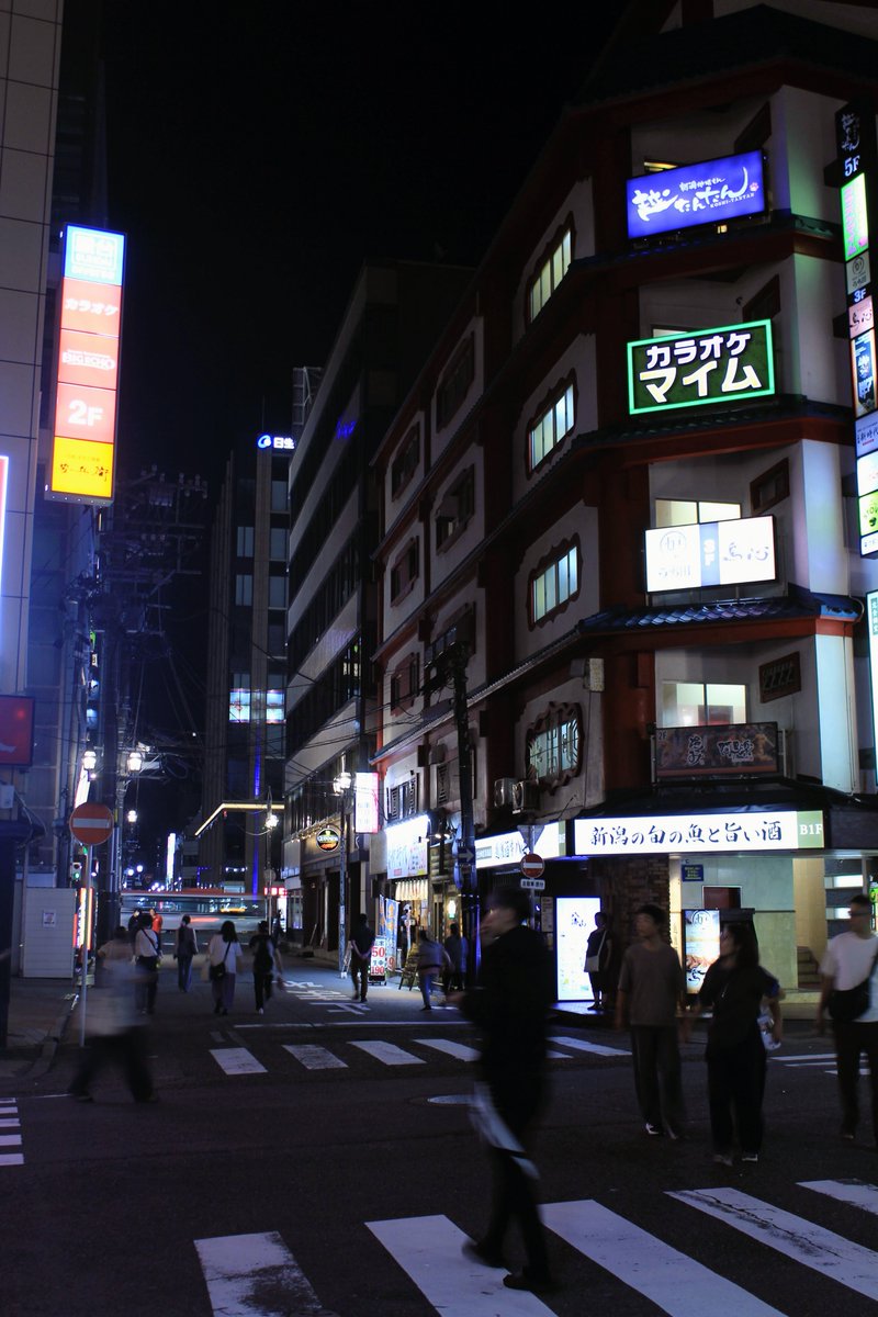 hetcq's tweet photo. 9/20 新潟駅前で軽くスナップしてきた
#新潟 #夜景 https://t.co/FnKrwZL1qH