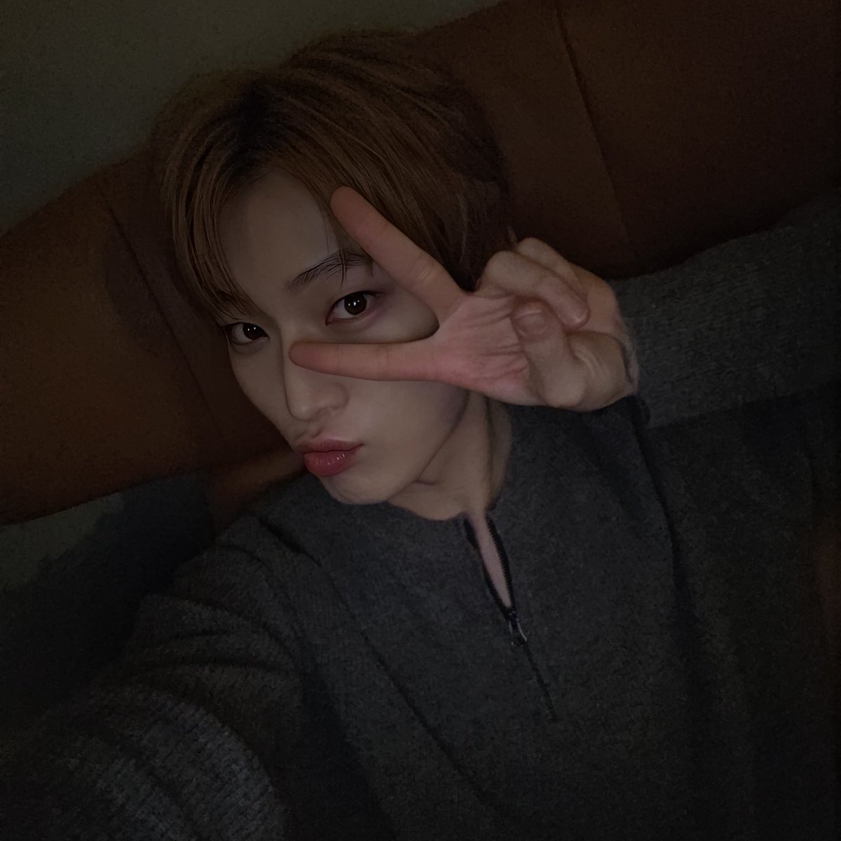 kimfox0624's tweet photo. 260920 위버스 #선우 #SUNOO 
🩶(남찍사는 정원이가 찍어줌 ㅎ https://t.co/jtOk6Dq0pv
