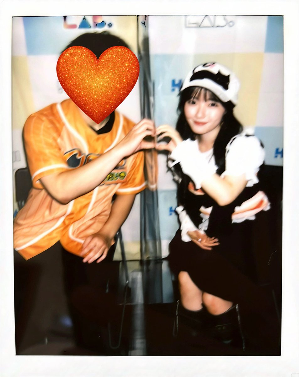 daiki_mkt's tweet photo. 初めてのツーショめっっっちゃ緊張した💦
名前考えてほしいって言って、しばらくえみるが「んーーー🤔」考えてくれて(その顔がめちゃめちゃ可愛かったんですけど！！)そのままでいい！覚えるから！自信満々な感じで言われてガチ死にました😇
えみるのこと大好きっ🧡🧡🧡
#川本笑瑠 #えみるがみるの https://t.co/qvHpON8bi5