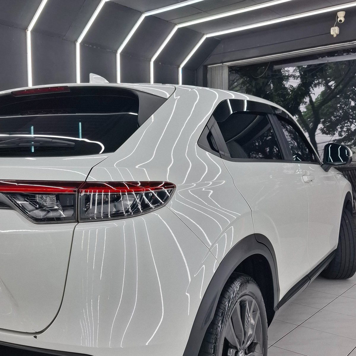 DerenSay's tweet photo. Honda HR-V after Nano Ceramic Coating by Scuto Yasmin. Protect your paint from fading, yellowing, extreme weather, and dullness. Enjoy a long-lasting glossy wet look, hydrophobic effect, and easier maintenance. Book now to protect your vehicle’s https://t.co/Ei3BUGThxA