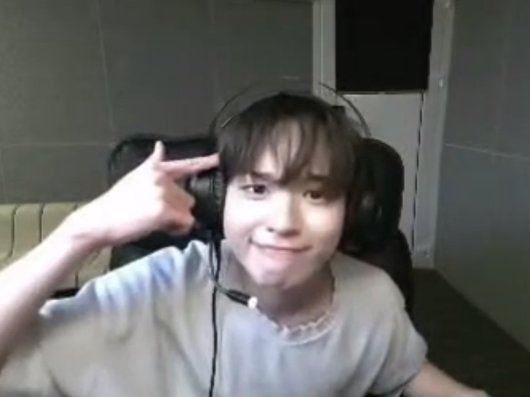 kickdong2's tweet photo. 아 진짜 너무 귀여워서 빡빡웃음 https://t.co/vOSNiuHuH6