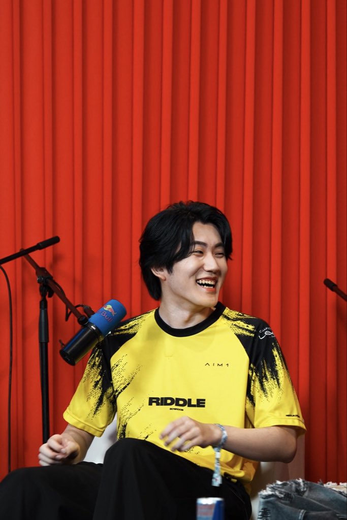10L1Z's tweet photo. まだ200枚以上あんねん。
#TGS #APEX #RedBullPOI #BKGK #YukaF #ZETA #Meltstera #RIDDLE #MiaK #NOEZ #Umi #TIE #エクゾディア https://t.co/VsA83tS5yD