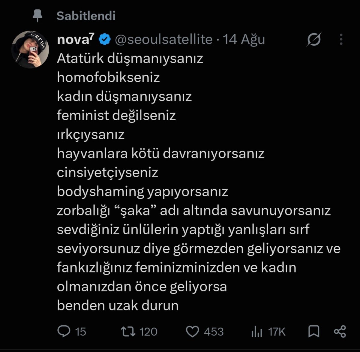 pjm_vex's tweet photo. Feministim AMA hemcinsime fiziksel TACİZDE bulunurum
Feministim AMA hemcinslerime ağza alınmayacak hakaretler ederim 
"Şaka" adı altında zorbalığı savunmam AMA arkadaşlarımı bile zorbalarım
Cinsiyetci değilim AMA tacizci taraf ben olunca sorun görmem 
Mide bulandırıcısın kanka😅 https://t.co/NMdVkyBdw0