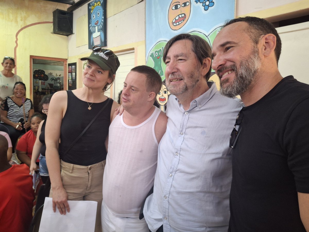pillamoreno's tweet photo. La  alegría de vivir en Pinar del Río. Eso no lo quita ni 100 bloqueos .
Avanzamos porque somos de la estirpe de Los Malagones e Isabel Rubio.
Avanzamos sin mirar atrás, cuando vemos este proyecto ' Con amor y esperanza" no cabe dudas.    La Revolución es grande. https://t.co/DUcakcm2Dq