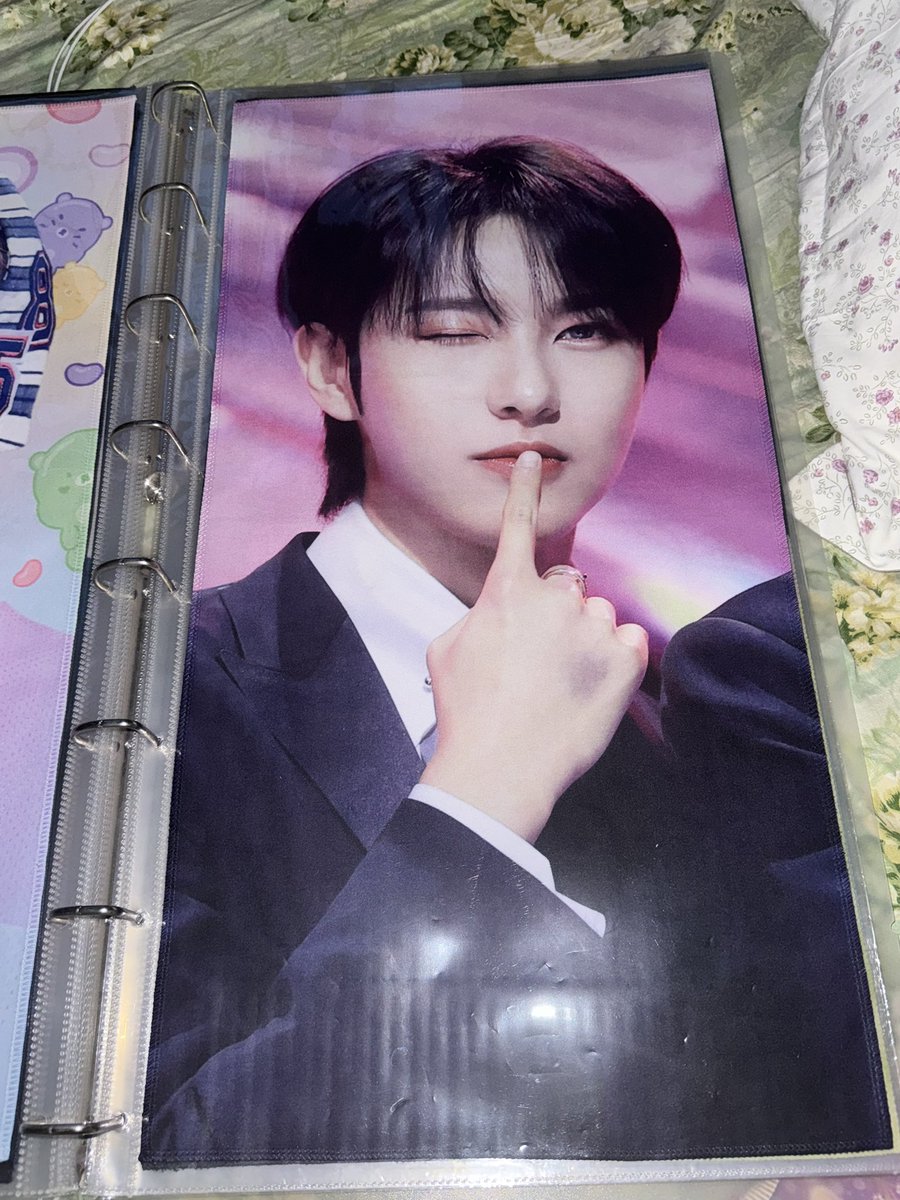 faith_soya's tweet photo. WTS renjun slogan 

🌟 Rj slogans by Dear My Yellow 
🌟 each RM42 (not including postage)
🌟dm if interested 

(more below)

#pasarnct #pasarnctmalaysia #renjun #slogan https://t.co/yZUm1H8r9m