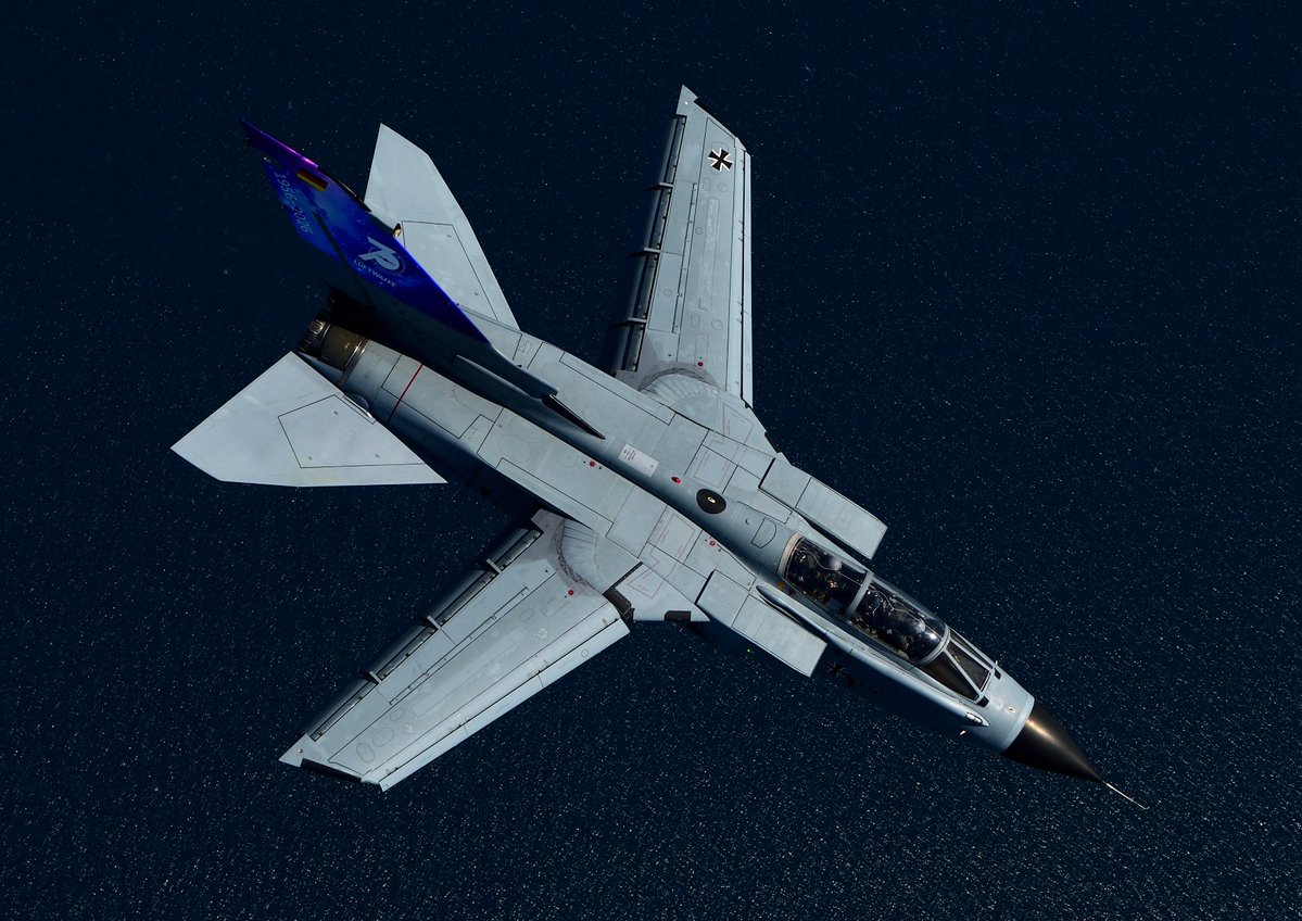 kaaaz_photo's tweet photo. これもマジで嬉しかった🌪

2026-9-2 Athens Flying Week Arrival  Day 
German Air Force Tornado Demo Team
Tornado IDS 
Luftwaffe70th Anniversary Livery

 #AFW26  #A2A https://t.co/Hh9J8laDaM