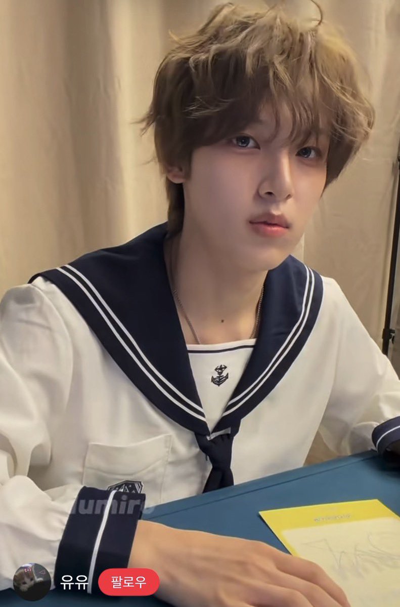 satoto921's tweet photo. 마린사토+볶머 이거 미쳤다
#마사토 #masato 

출처: 샤오홍슈 https://t.co/sxhrHraLi8 https://t.co/oSfZAQr8SS