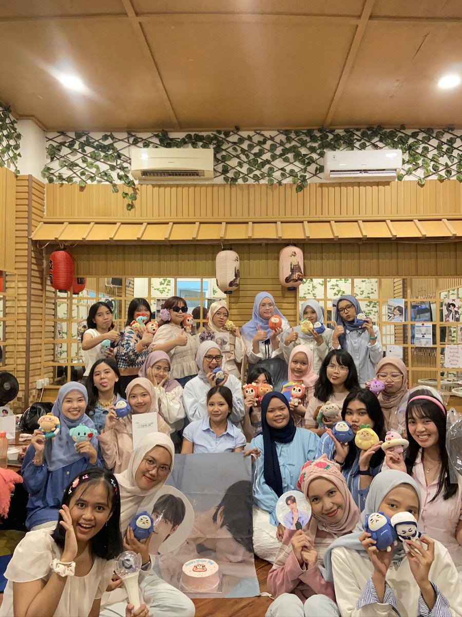 moguminiya's tweet photo. Terima kasih semuanya🥹💗
#MinheeStrawberryLand https://t.co/ZTmBaOSK2n