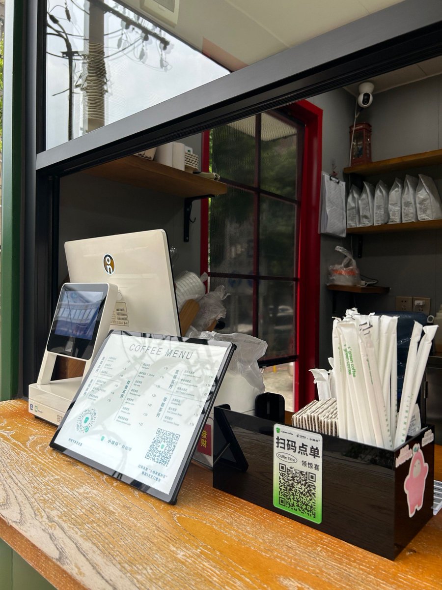 JacqulynYawg's tweet photo. Tried the new contactless checkout at the downtown café today—cut my wait time in half! No more fumbling with cards, game changer for busy mornings. https://t.co/9hXfHTnLaQ