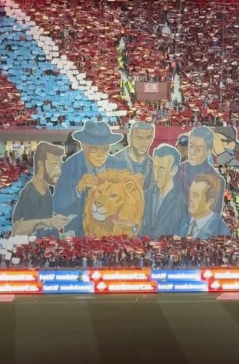 osmdrm's tweet photo. @MeteJK2 @Besiktas @Fenerbahce @Trabzonspor Önce bizim dik duruş seviyemize gelin, sonra konuşuruz https://t.co/3cu82Zvrtd