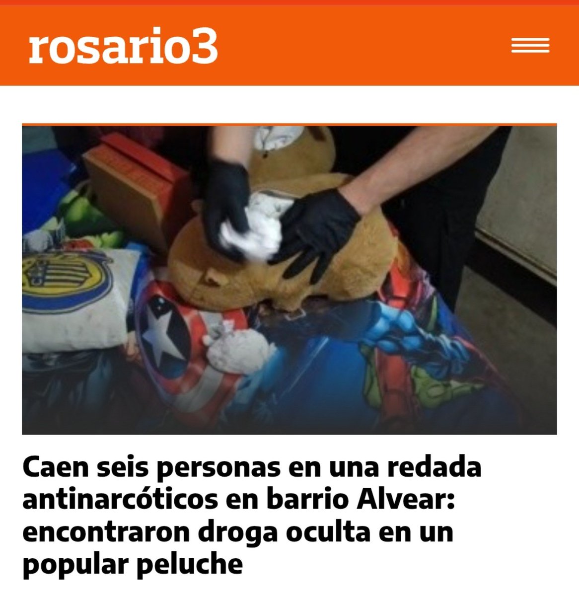 PeronDeRosario's tweet photo. Te dije que no te juntes con Pullaro, Capi https://t.co/sBmv1bSJdp