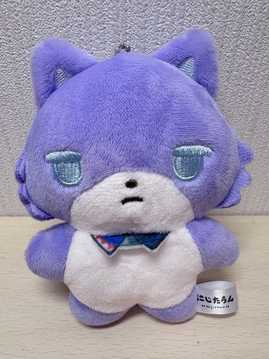 MugiMugiSan_'s tweet photo. こちら母に「毒でぶ猫」と呼ばれている憐れなわが家のるべたうん https://t.co/A6JueauIU0