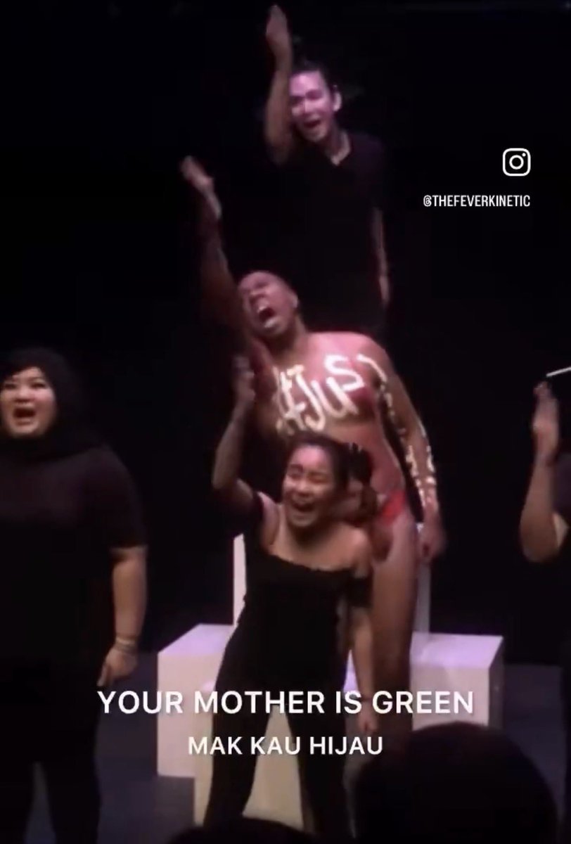 ameydeen_'s tweet photo. Korang nak viral sangat kan? 

Meh sini biar satu Malaysia kenal muka-muka yang tak ada rasa hormat pada kaum sendiri dan sanggup persendakan Rukun Negara kita. https://t.co/mB4nNhRU2O