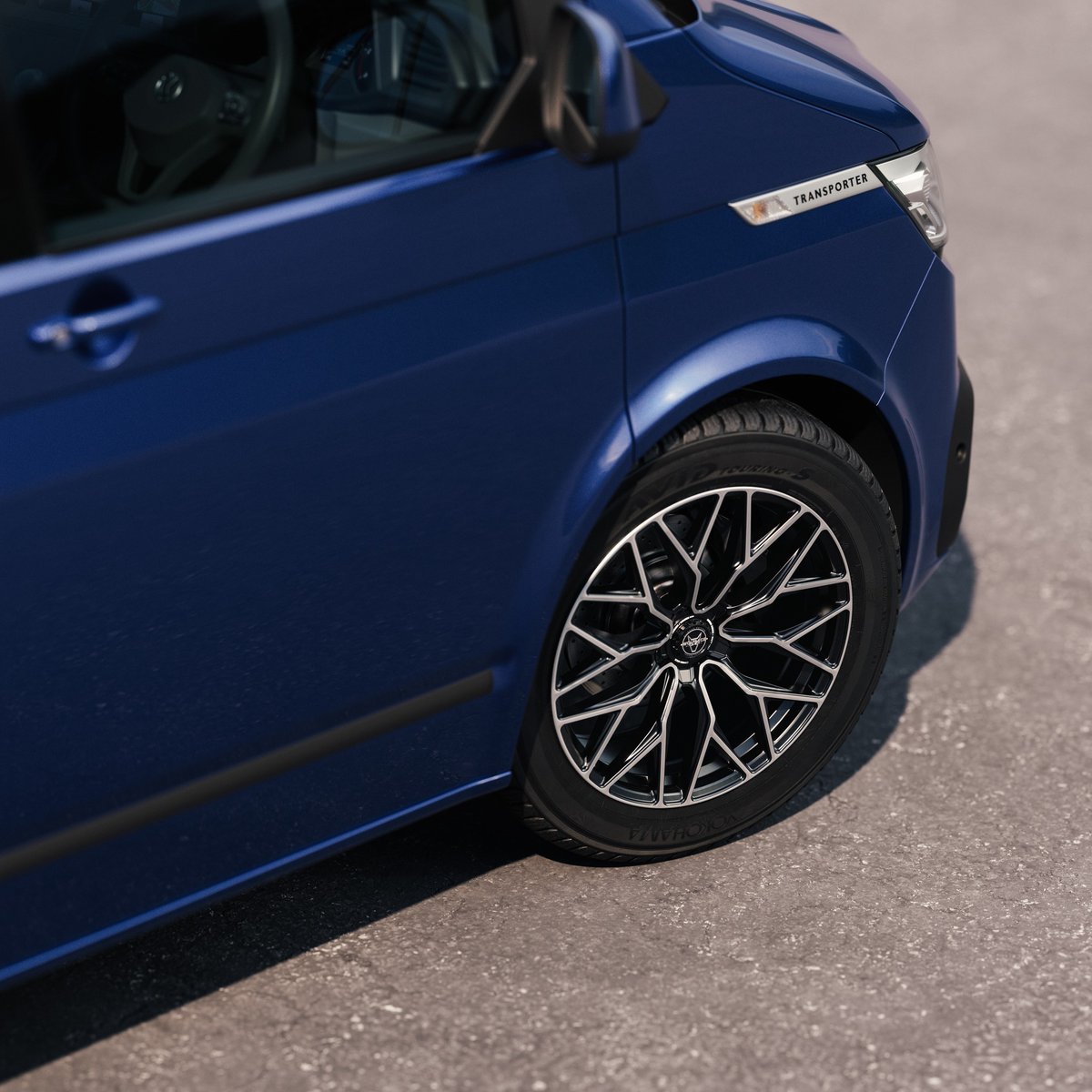 BeckyBridgen's tweet photo. The upcoming 71 Wolfsburg GTR Allroad: sleek centre-lock style caps, full 5-stud fitment coverage, and Gloss Raven Black or Polished finishes. Fusion-forged strength for a reliable, stylish luxury SUV upgrade. British design since 1971. https://t.co/F1okJmvtOk