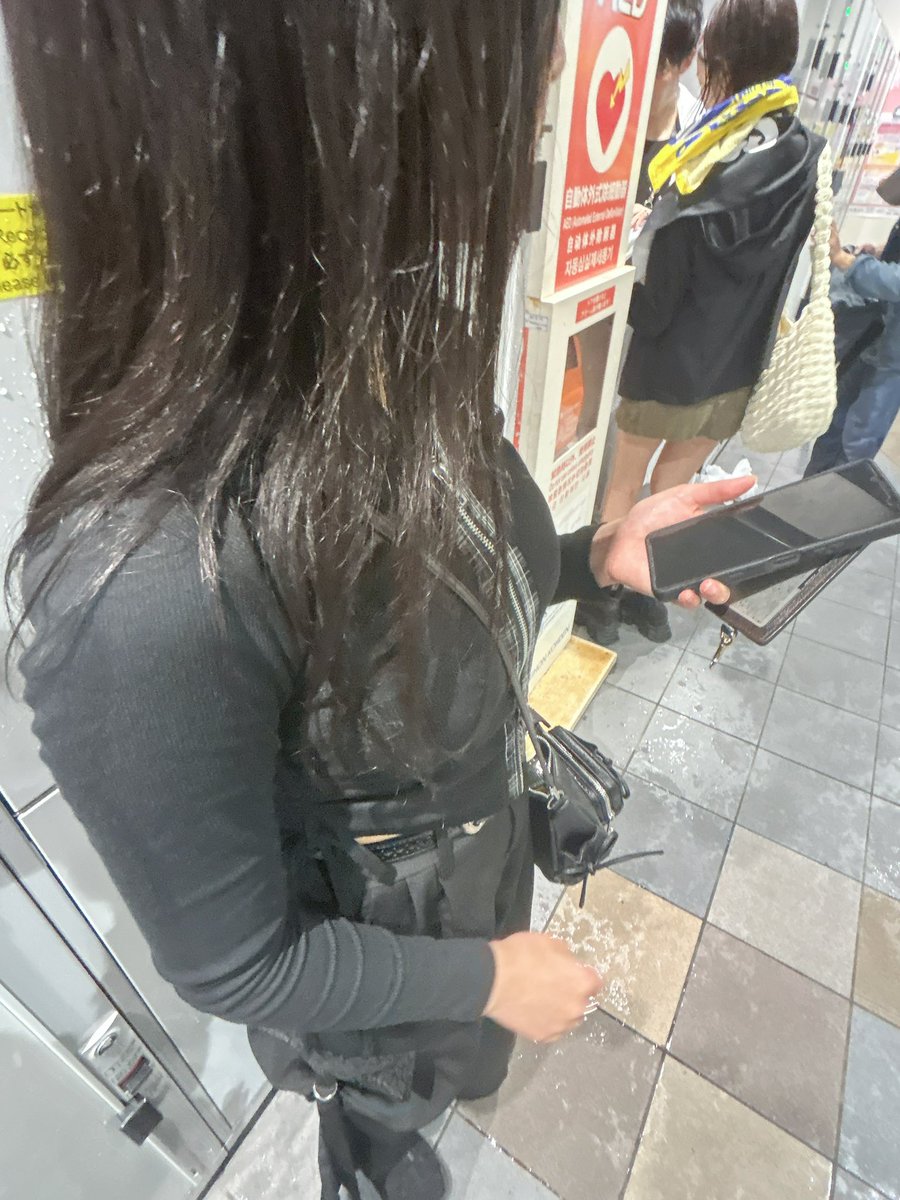 liypzrl's tweet photo. https://t.co/zhhWA1ZGJG