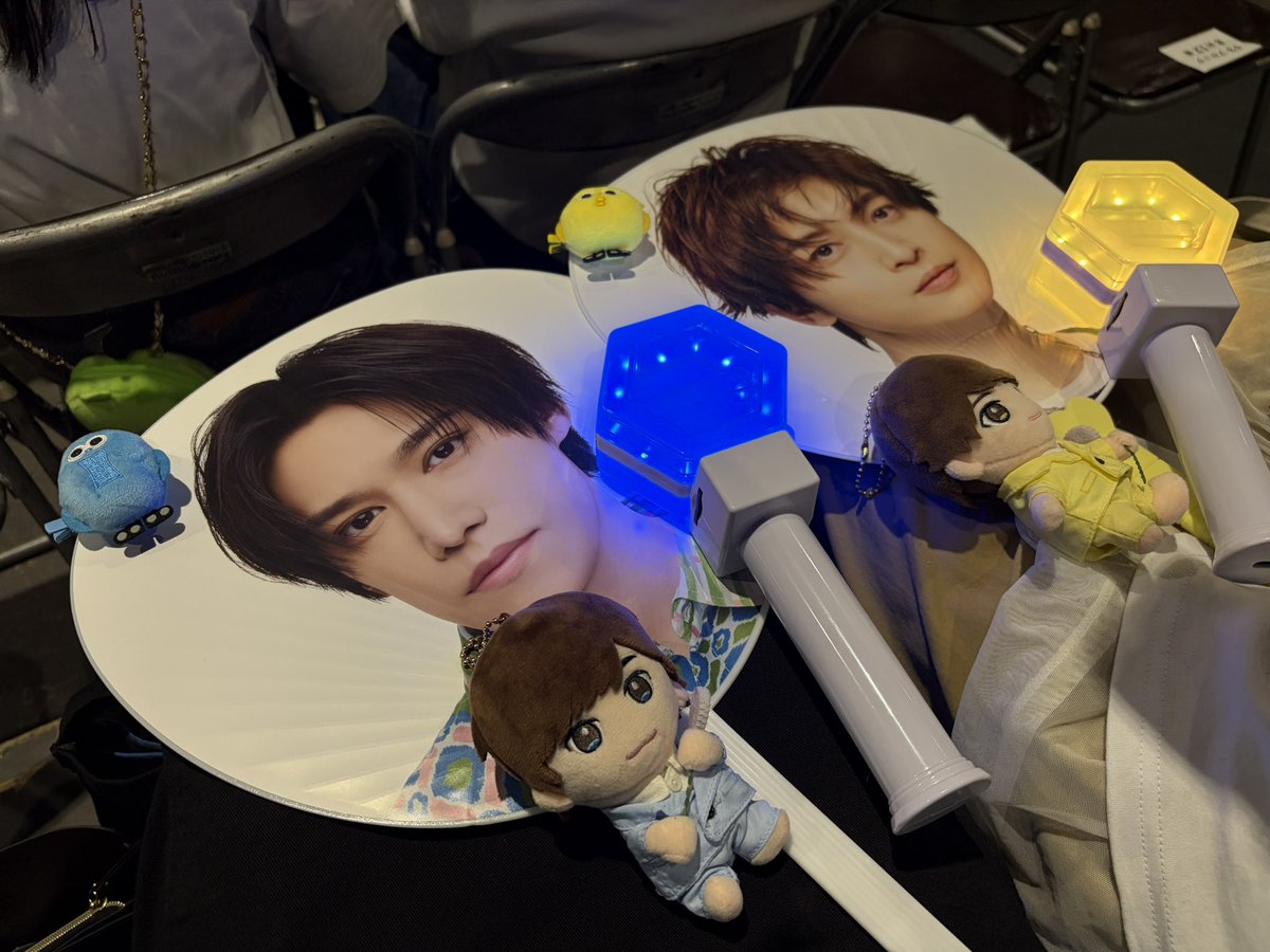 0323kismys's tweet photo. キスマイオーラス楽しすぎた🫶
みんな近くで見れて見やすくてほんと楽しかった！！！
フラミンゴ衣装にスノド懐かしいし、ダブルアップ聞けて嬉しかった🫶🫶
見たい千賀くん見れてうれしい💙
にかせん尊いです🥺🫶 https://t.co/s2p7URzVn9