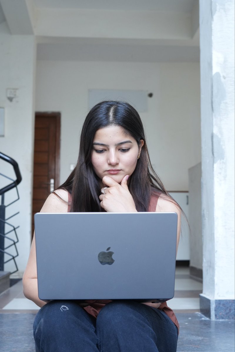 saumya_writes's tweet photo. If you’re in tech, let’s connect 🙌 https://t.co/nqMiFIEaGI
