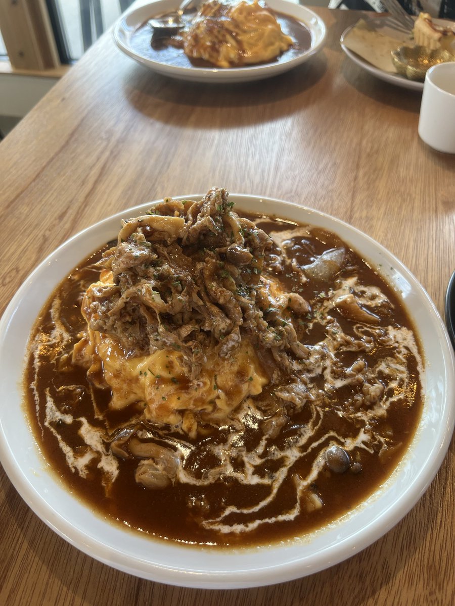 yu_uka_cod's tweet photo. お昼からこれは重かった、、
美味しかったけど https://t.co/WV46mqzscG