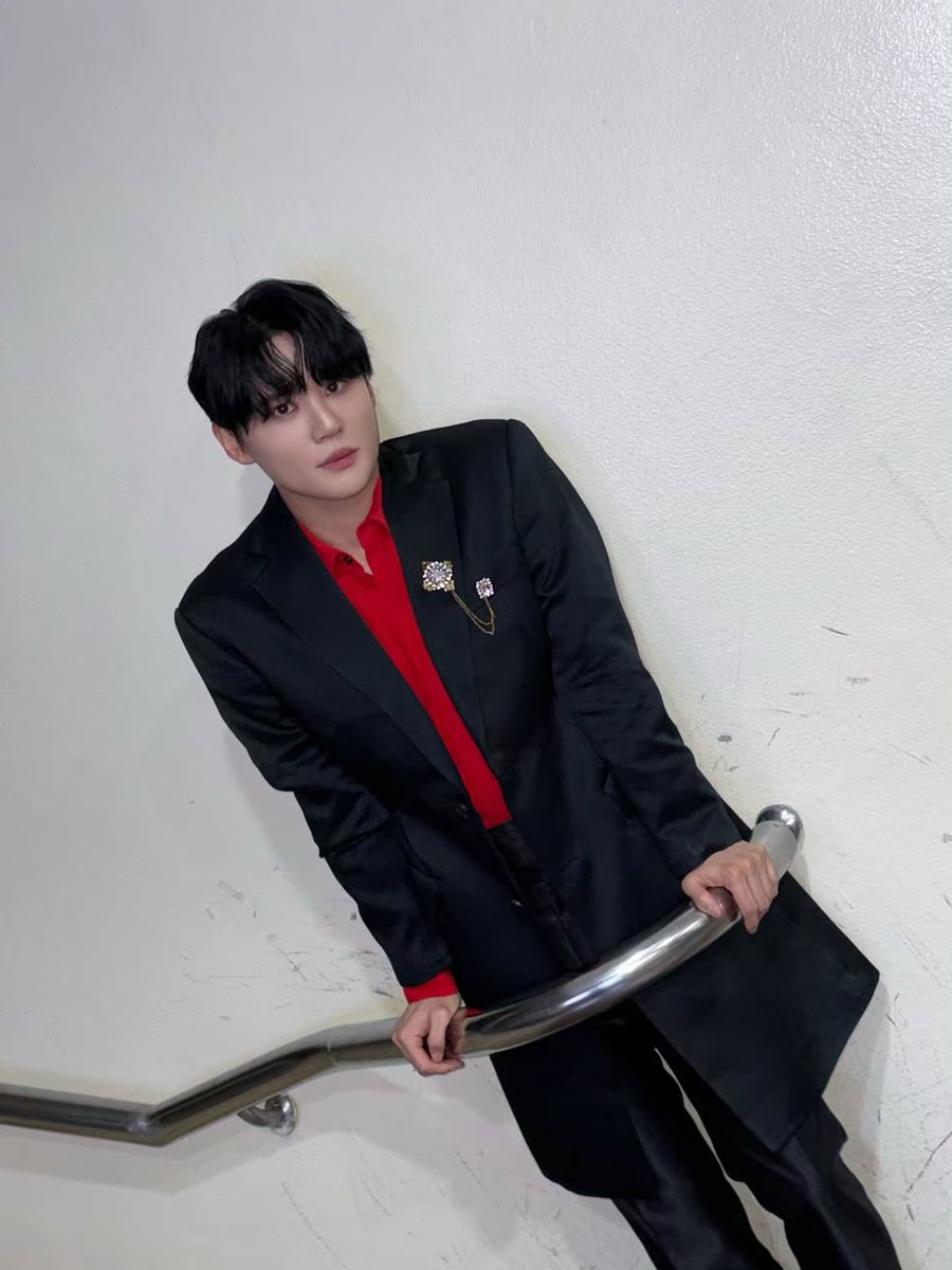 xia_Lode1215's tweet photo. KBS포토존 성불이다 인스타박제까지👏👏👏 https://t.co/81Ug9E9nun
