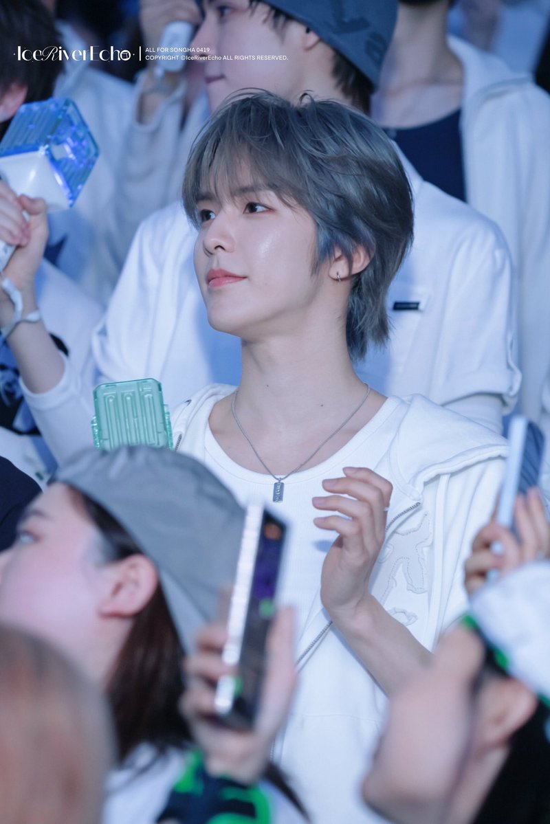 miffyha's tweet photo. SONGHA THE REAL LIFE JACK FROST https://t.co/Dy97dI2OAI