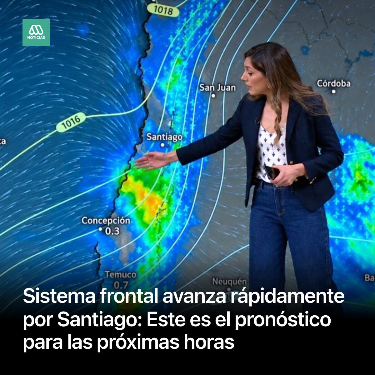 Mega's tweet photo. Lissette Aguilera anticipó que la lluvia podría aumentar momentáneamente su intensidad cen las próximas horas, antes de que el sistema frontal abandone la capital durante este domingo. https://t.co/fXNrc4NhdB