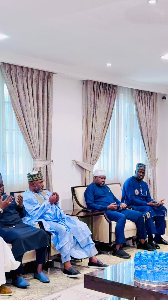 honbetara1's tweet photo. Earlier today, I led a delegation of friends and colleagues on a condolence visit to the Government and people of Niger State, as well as the families affected by the tragic loss of lives.

We expressed our deepest sympathies and stood in solidarity with the bereaved families, the government and all those who have been affected by this heartbreaking tragedy.

Our thoughts and prayers remain with the families of the deceased, the injured, and everyone affected during this difficult time. May God grant the departed eternal rest and give their loved ones the strength and comfort to bear the loss.

-MBA