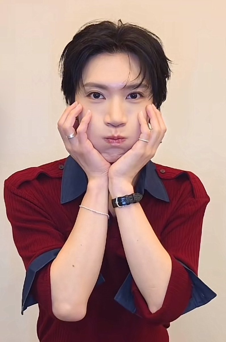 delighttttt_'s tweet photo. อเมริกาโน่คั่วกล้าม vs คาปูชิอ้วม โคตรน่ารัก
555555555555555555555 https://t.co/7M8UMNby0Y