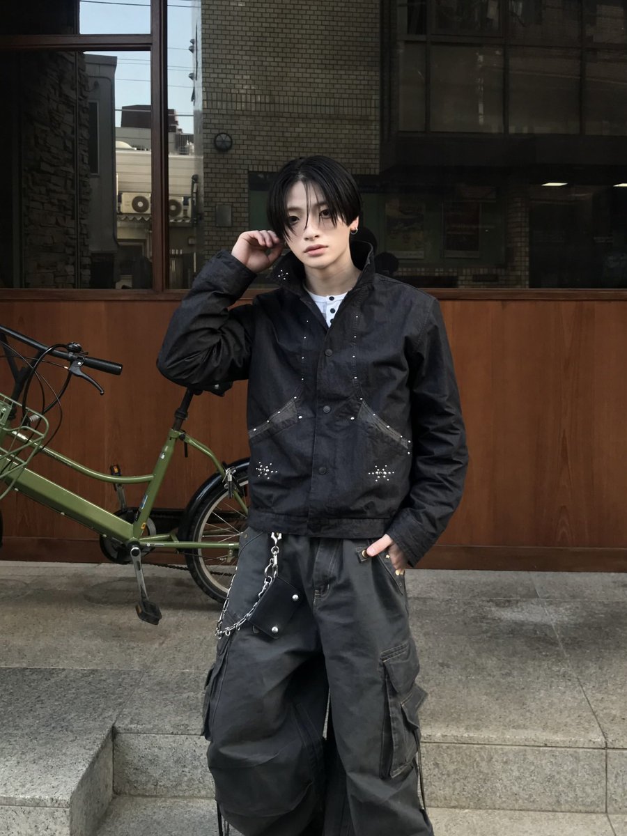3_zik_x's tweet photo. こういう服装はモテますか？ https://t.co/MlTtQnHDt5