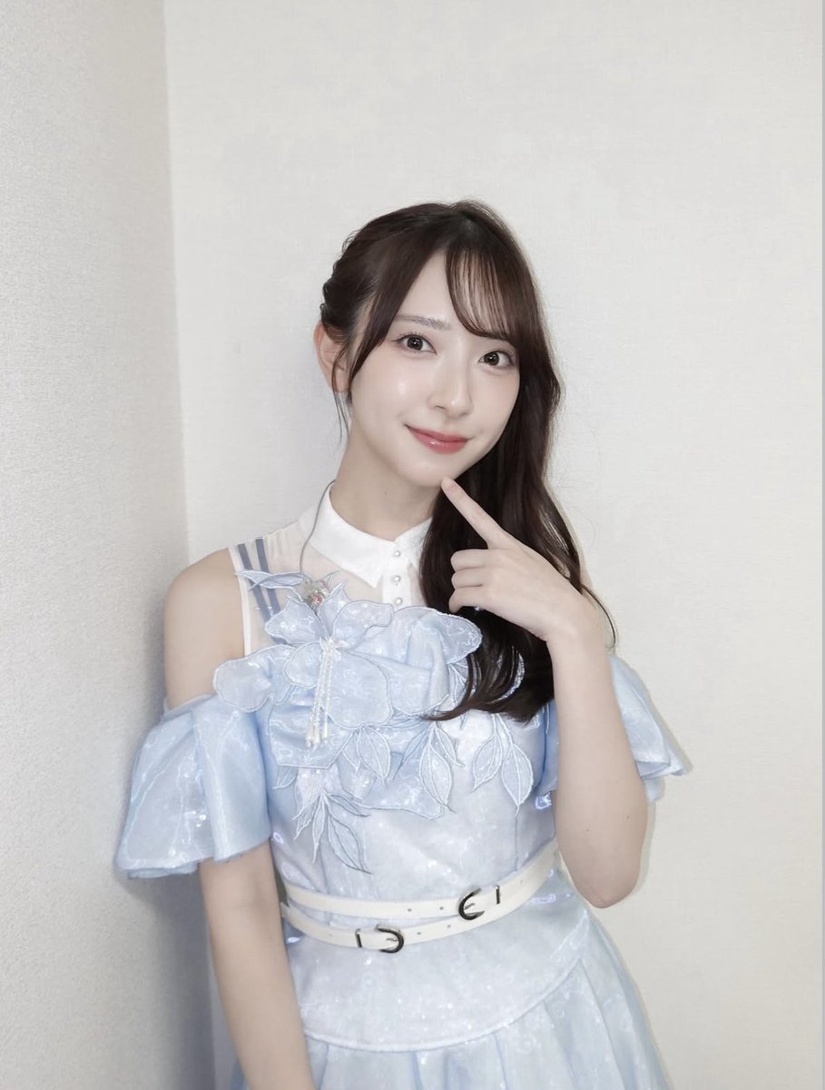 kosakaononoks's tweet photo. 1センチ以��離れたくない
#mikugram https://t.co/bc4BwdO8fL