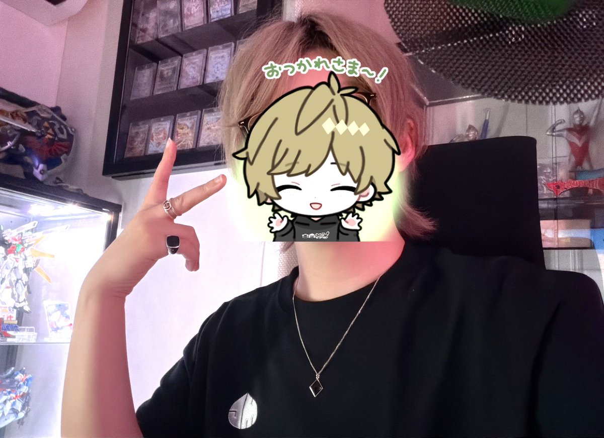 marugurit's tweet photo. オンライン特典会２日間ありがとう！！

あまりにも２日目オフ過ぎる見た目ですまねえと思いながらもとても楽しんでくれてて嬉しかったし沢山お話しできて楽しかった！！

喋り足りないよ〜😱
また話そうね、絶対ね✨ https://t.co/AC7R1oGAHR