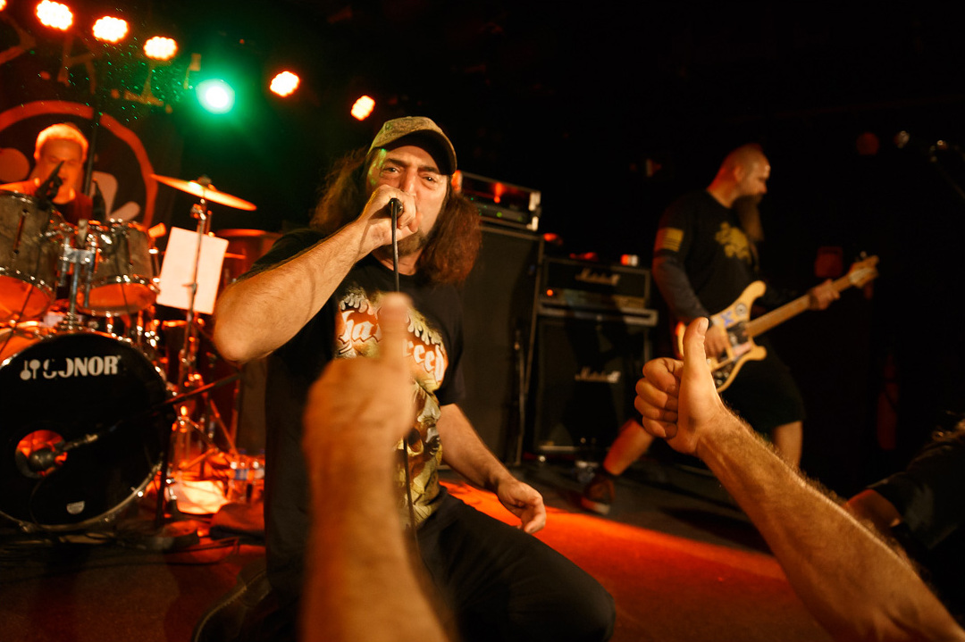 _BandAtlas_'s tweet photo. D.R.I. (Hardcore Punk)

D.R.I. (Dirty Rotten Imbeciles) pioneered "crossover thrash," fusing hardcore punk speed with thrash metal riffs. Their 1983 debut EP, *Dirty Rotten LP* (18 min, 22 songs), earned them the "fastest band in the world" title. https://t.co/cU3nbcoJKR
