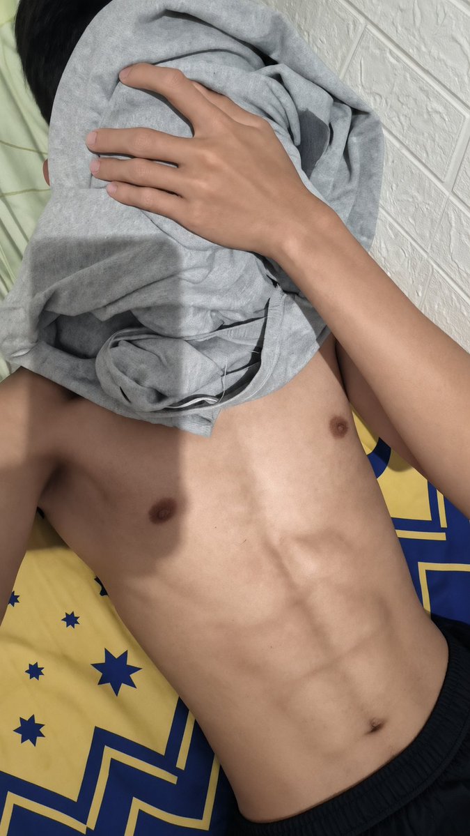 pino_kio2405's tweet photo. Suka yang kurus gak?
#gaycruissîg #gaylampung https://t.co/85SyweTO6b