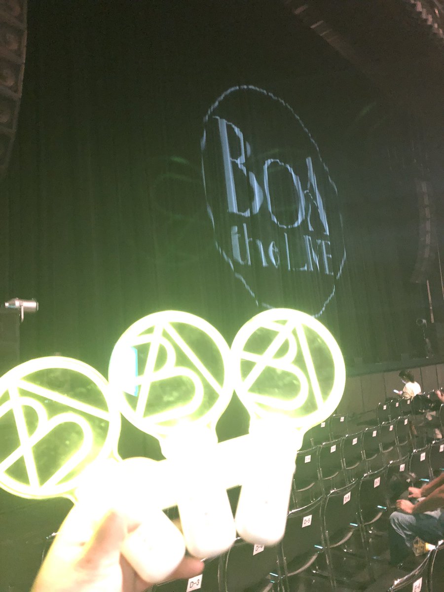 tutaya33's tweet photo. BoAちゃんLive2026無事三都市終わって安心😍これからもずーとずーとずーとBoAちゃん応援するからこれからも何歳になってもLiveして下さい心から思ってます。
BoAちゃん大好きー↗️↗️😍
$
#보아 #boakwon #アジアの歌姫 #BoA https://t.co/Z3JLE0pkKP