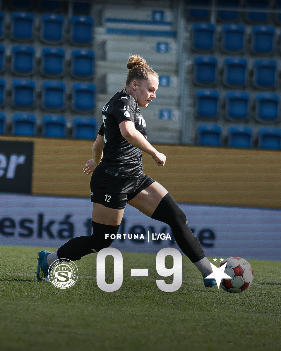 1FCSzeny's tweet photo. Utkání se Slavií Praha končí prohrou 0:9.

#spolu #zaslovacko https://t.co/tVUOHp7e1G