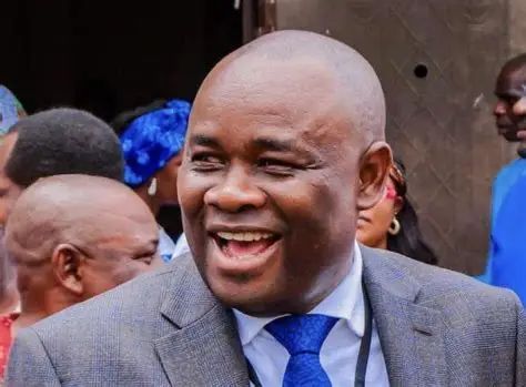 MobilePunch's tweet photo. 𝗕𝗮𝘆𝗲𝗹𝘀𝗮 𝗱𝗲𝗽𝘂𝘁𝘆 𝗴𝗼𝘃 𝗹𝗶𝗻𝗸𝘀 𝗯𝘂𝗶𝗹𝗱𝗶𝗻𝗴 𝗰𝗼𝗹𝗹𝗮𝗽𝘀𝗲 𝘁𝗼 𝗻𝗲𝗴𝗹𝗶𝗴𝗲𝗻𝗰𝗲

𝗥𝗲𝗮𝗱 𝗠𝗼𝗿𝗲: https://t.co/3BZt3hIHcM https://t.co/AiCUp26y5v