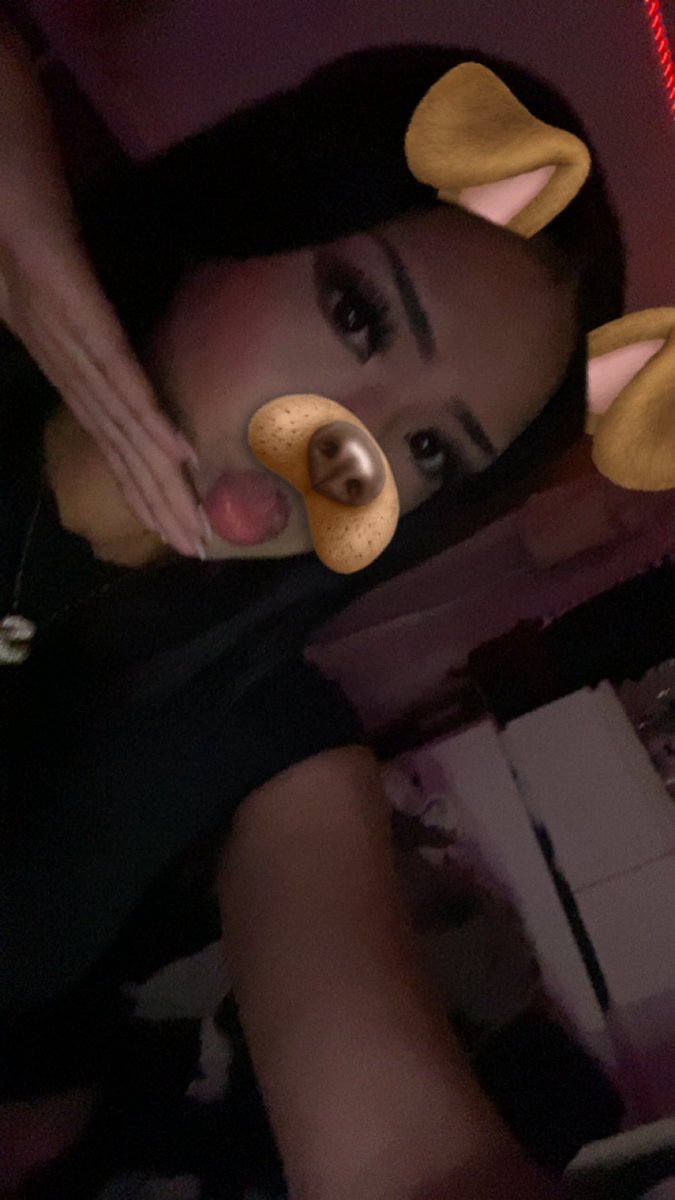 hel_lokittyy's tweet photo. 🐶 tiktok bio https://t.co/if5nIB1L4s