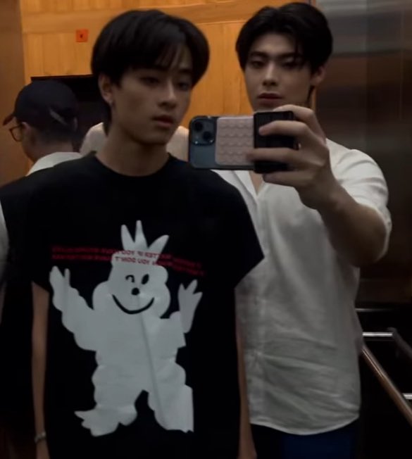 choxnbbrc's tweet photo. เฟรมหนูมีพี่                             เฟรมพี่ก็มีหนู https://t.co/FtV9SQhGSj
