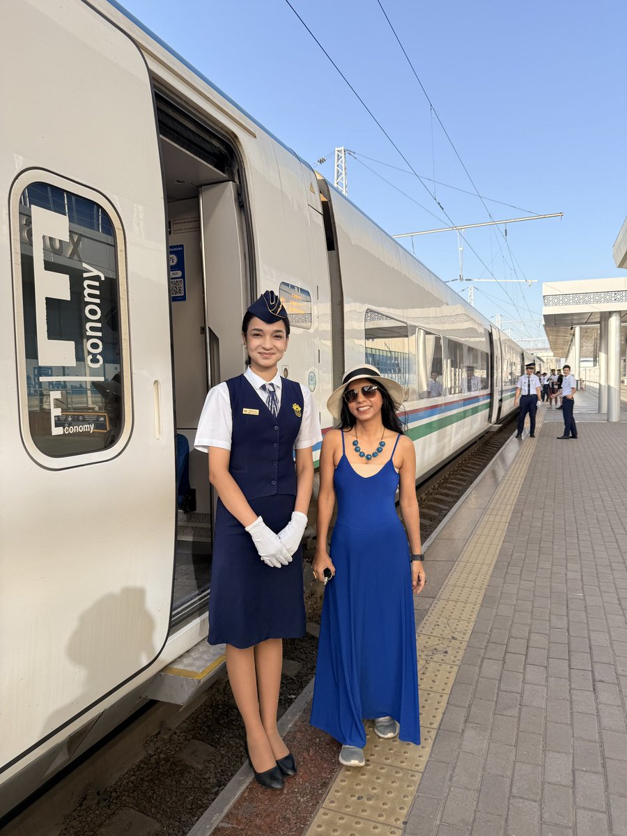 TravelSeeWrite's tweet photo. @uzb_travel @UzReport Forget long painful road trips. #Uzbekistan runs the Afrosiyob High-Speed Bullet Train (250 km/h) connecting Tashkent, Samarkand, and Bukhara 🚅
Plus, city transit is super easy with #YandexGo taxis (rides start at just ₹100!). (4/10)
#BulletTrain #UzbekistanTransit #SoloTravel https://t.co/gAF4Dl9TVW