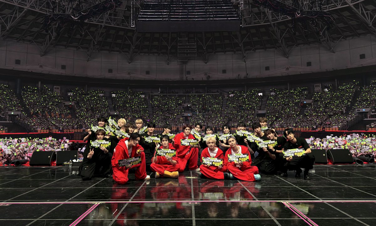 NCTsmtown_127's tweet photo. NCT 127 5TH TOUR 'NEO CITY : SEOUL - THE REDLINE' with NCTzens DAY3

EVERYTHING, ALL AT ONCE, NEO
https://t.co/vkFUnwHeM8

#NCT127 #THE_REDLINE
#NCT127_5TH_NEOCITY_THE_REDLINE
#NCT_10TH_ANNIVERSARY https://t.co/rl2K7DQ7zt