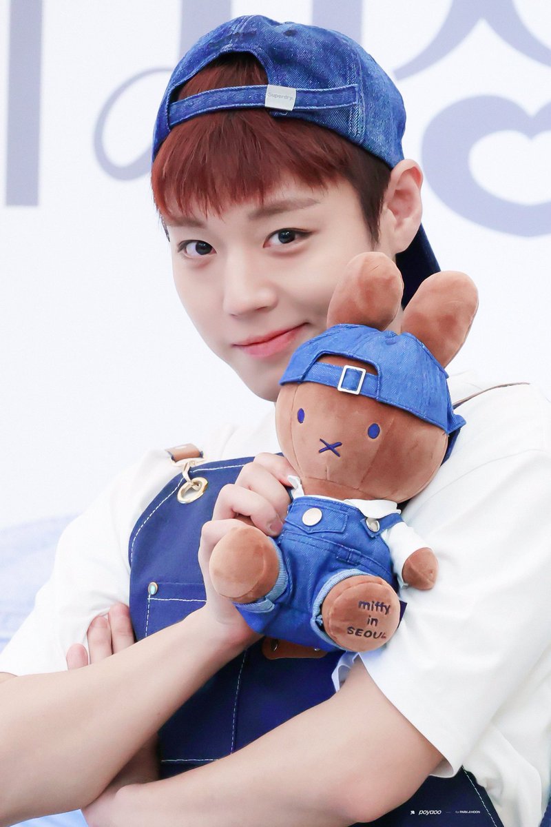 name_06n's tweet photo. 사랑스로미💙 https://t.co/p8ZSMmt5GK