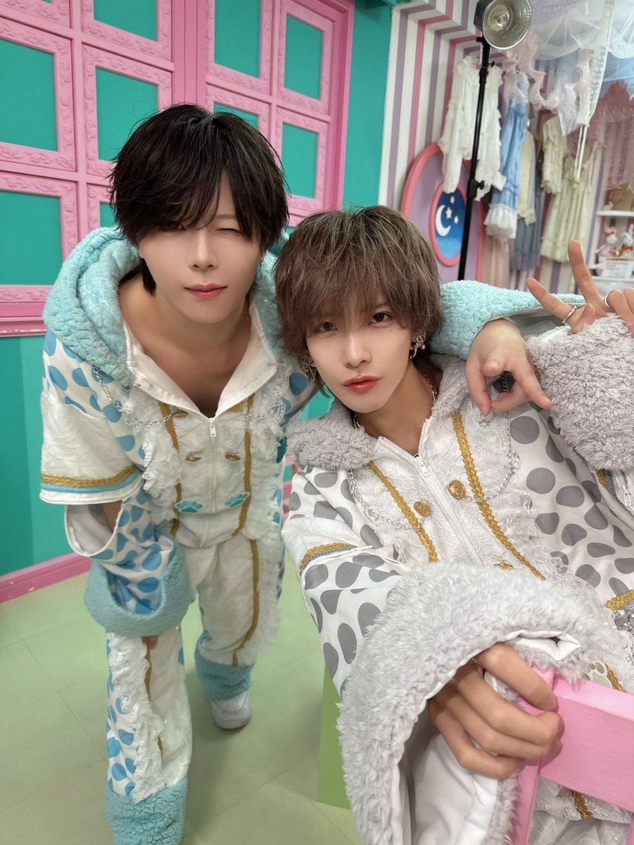 feaferi_ryota's tweet photo. ずっとねこやん🐱 https://t.co/xOzJw3wZ6D