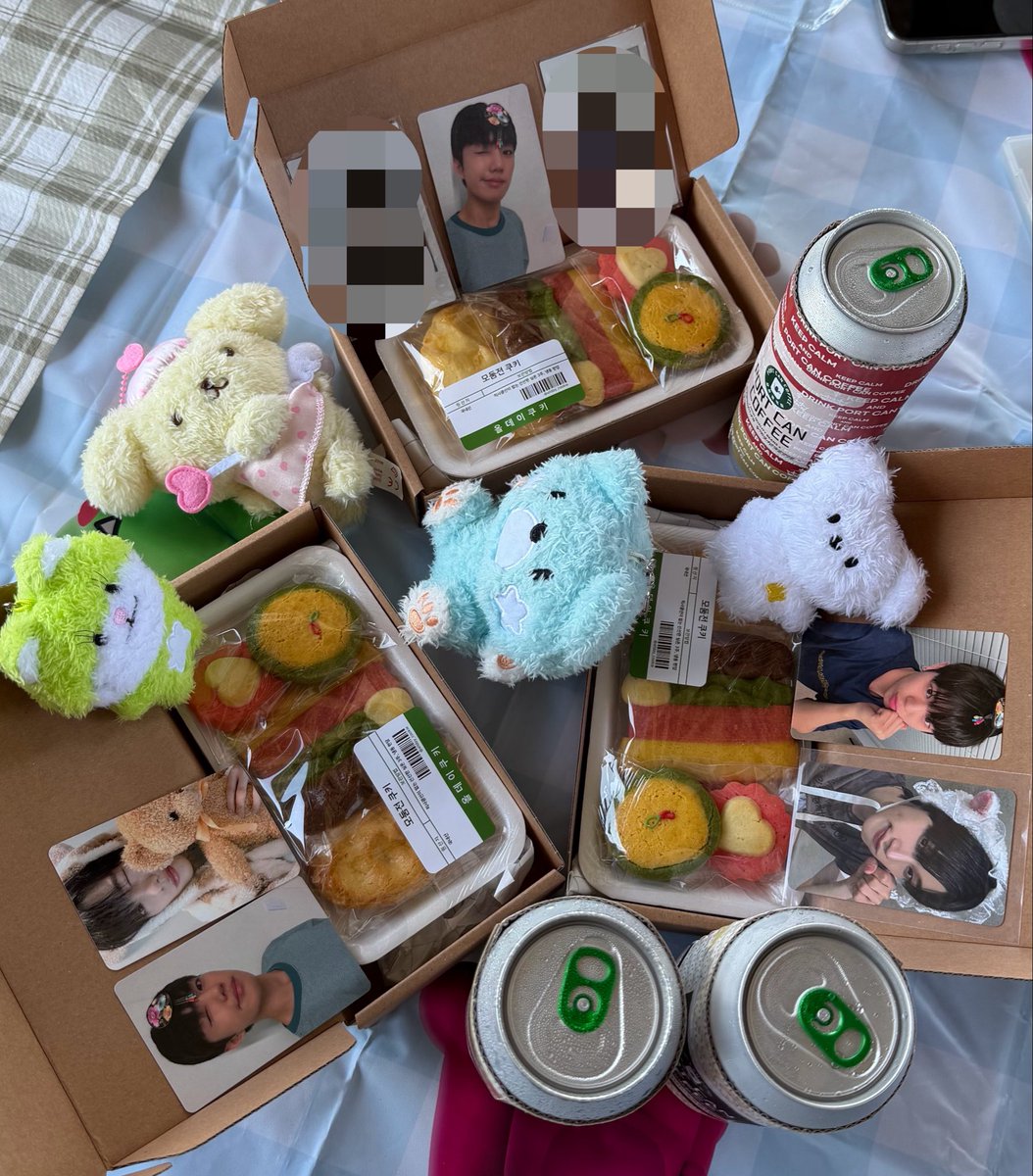 Intoyoursummer_'s tweet photo. 야르주말🎵🎶🎵🎶
3주년 ㅊㅋㅊㅋ
ㅅㄹㅎ💕🫰 https://t.co/nTlrIUKzFc