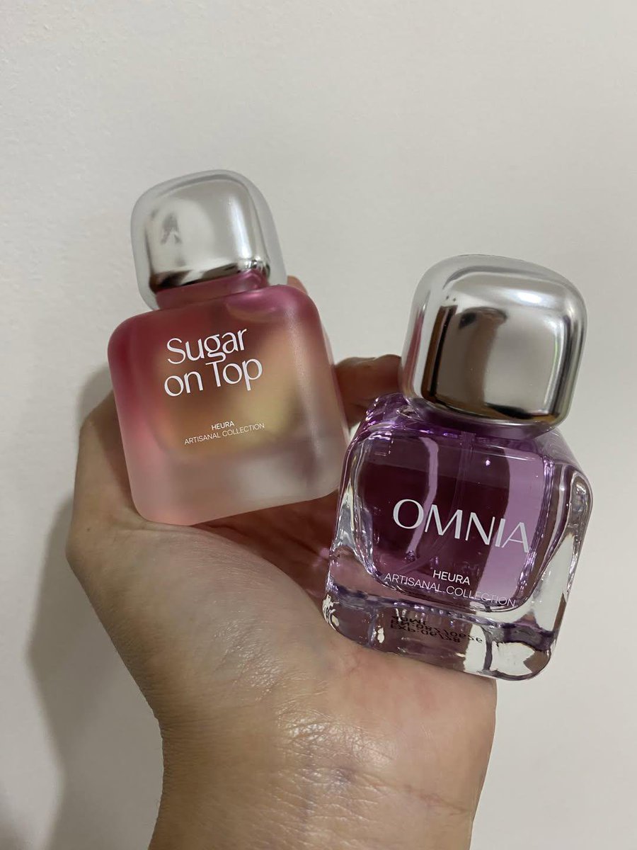 irmaagsttna's tweet photo. GILA YA HEURA?!?! parfum lokal tp wanginya AWET BGT ‼️

Mau sungkem sama yg nyiptain brand local ini, wanginya seger dan AWET BGT... 😫💗 pastinya kantong pelajar friendly https://t.co/9QqstFr4s5