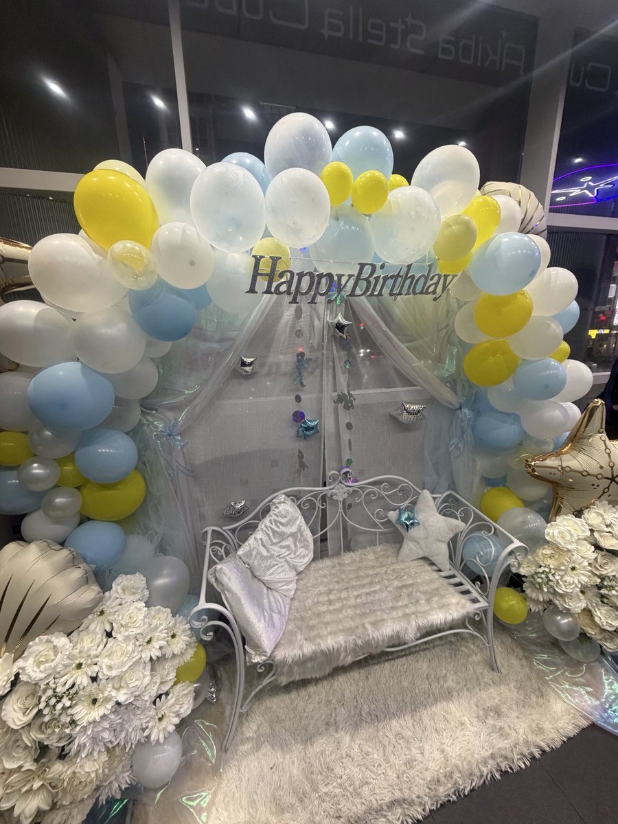 UaKk4's tweet photo. マイアラぴあの生誕祭
30分遅れたけど、ぴあのを祝って来た！
良い年になる様に今後の活躍期待してます！ぴあのらしさが出てた素敵な生誕祭でした！
#あまあまアイス
#すいこんでせりかーびぃ https://t.co/PWYIKarvLD