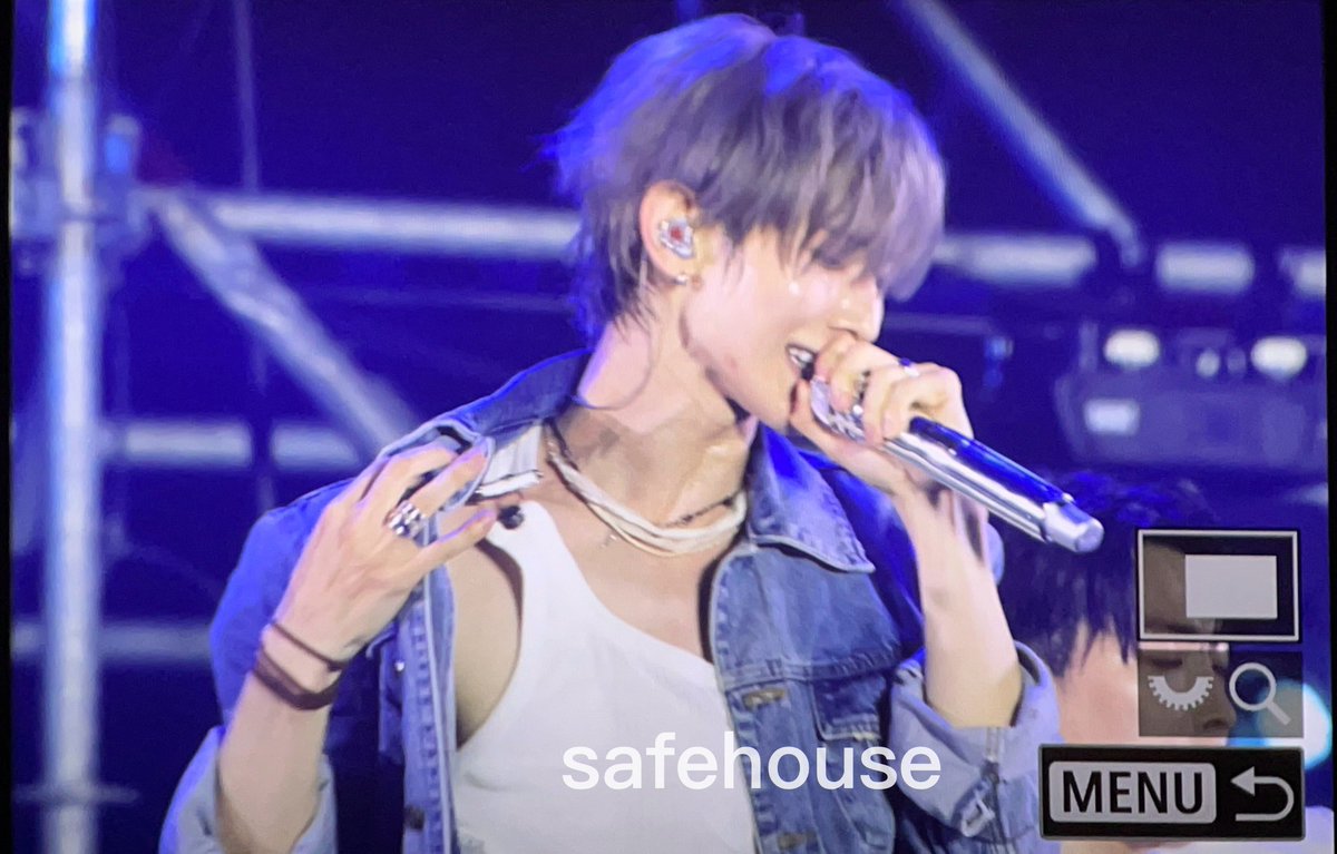 safehouse_3an's tweet photo. 260920 ATA

🥵

#ATEEZ #에이티즈
#YEOSANG #여상

Copyright © safehouse_3an All rights reserved.
Do not edit, crop, remove the logo, repost, or redistribute.
Unauthorized use will be reported and legal action will be taken. https://t.co/zrJz4hhWH6